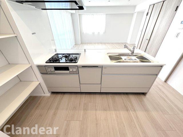 マック梅島コートのキッチン|ドキドキの新生活も、安心してスタート。ぴったりの住まいを見つけませんか？クランディアが一緒に住まい選びをサポートします‼　まずは、お気軽にお問合せください　＃クランディア