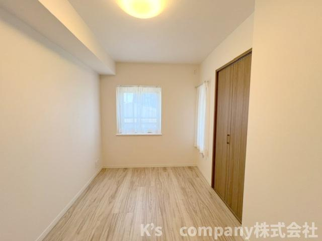 茅ヶ崎市中海岸3丁目　ライオンズマンション茅ヶ崎サザンビーチの子供部屋|洋室5.4帖◇お子様のお部屋や趣味のお部屋にお使いいただけます♪