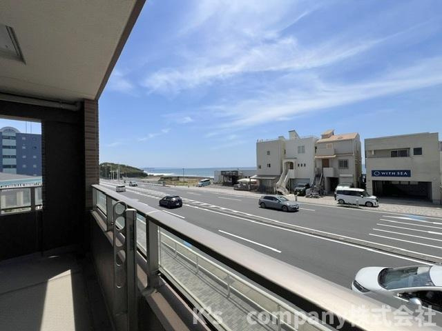 茅ヶ崎市中海岸3丁目　ライオンズマンション茅ヶ崎サザンビーチの展望|バルコニーからはサザンビーチが見えオーシャンビューを堪能できます♪