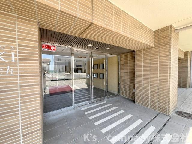 茅ヶ崎市中海岸3丁目　ライオンズマンション茅ヶ崎サザンビーチのエントランス|エントランス周辺☆