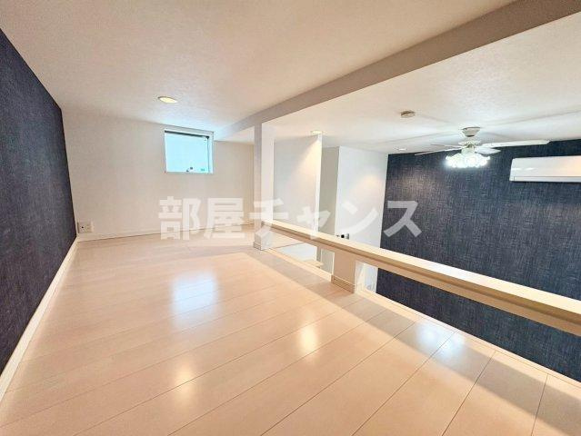 ヒルズ黒川の寝室