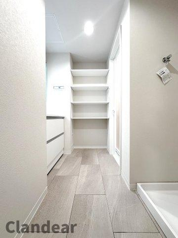 ライオンズマンション竹の塚第３の玄関|ドキドキの新生活も、安心してスタート。ぴったりの住まいを見つけませんか？クランディアが一緒に住まい選びをサポートします‼　まずは、お気軽にお問合せください　＃クランディア