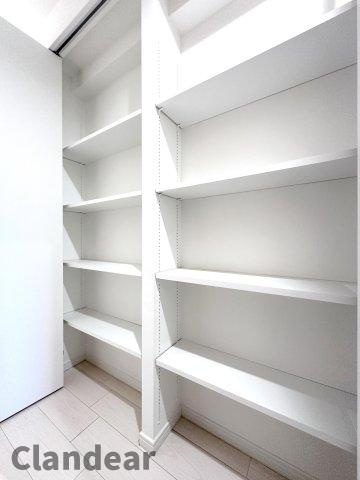 ライオンズマンション竹の塚第３の収納|ドキドキの新生活も、安心してスタート。ぴったりの住まいを見つけませんか？クランディアが一緒に住まい選びをサポートします‼　まずは、お気軽にお問合せください　＃クランディア