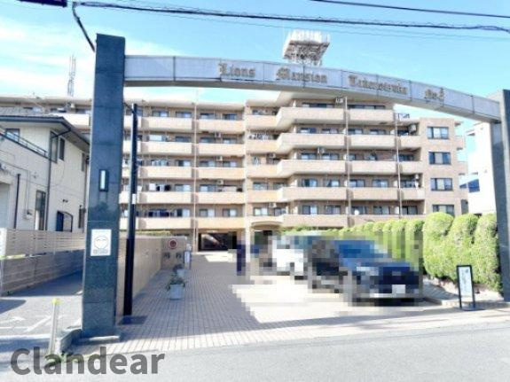 ライオンズマンション竹の塚第３の外観|ドキドキの新生活も、安心してスタート。ぴったりの住まいを見つけませんか？クランディアが一緒に住まい選びをサポートします‼　まずは、お気軽にお問合せください　＃クランディア