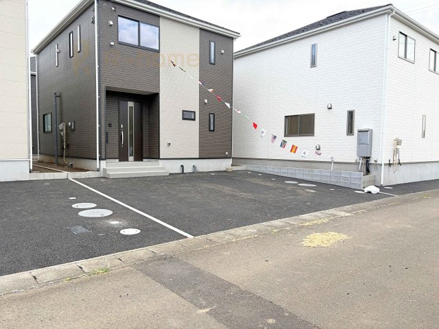 古河市大山第8　新築戸建て　4号棟の駐車場|カースペースは2台お停めいただけます♪