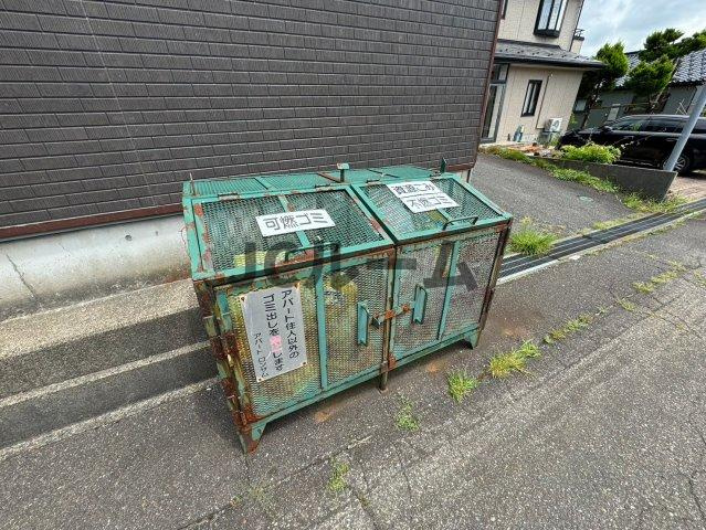 柏崎市向陽町のアパートのその他共用部分