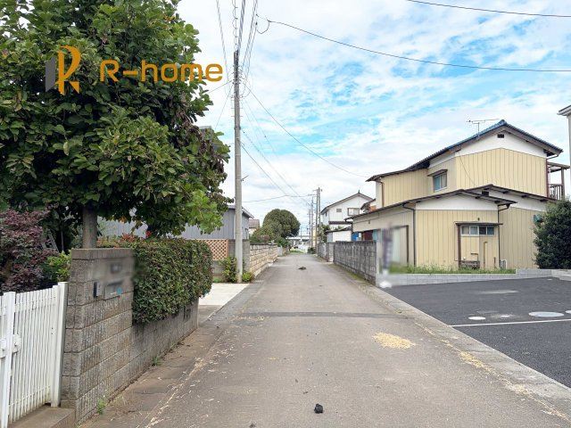 古河市大山第8　新築戸建て　5号棟の前面道路含む現地写真|堂々！建物完成♪実際のお部屋をご見学可能です♪
ご見学が一番の資料！お気軽にお問い合わせ下さい♪