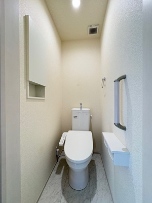 【トイレ】 | BLOOMING MAISON江戸川区南小岩2号棟 .
