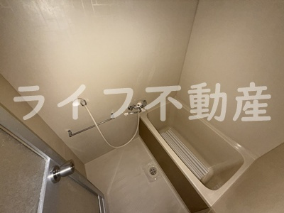 フリーディオ石切の浴室|日々の疲れを癒すお風呂付です