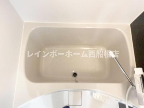 ベルメント東千葉の浴室