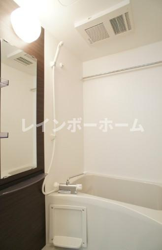 ラヴィータ妙典の浴室