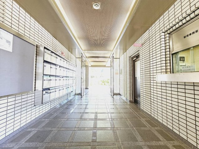 ライオンズマンション須磨妙法寺のエントランス