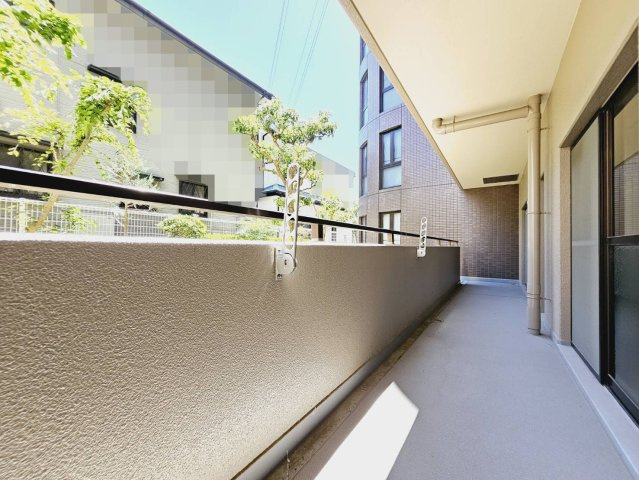 ライオンズマンション須磨妙法寺のバルコニー|■広～いバルコニー■物干しフックあり