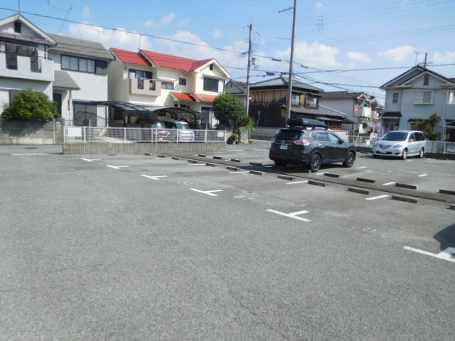 ディアス２１ Aの駐車場