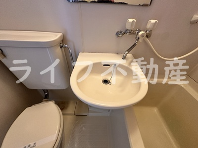 リリーフ明日香新石切の洗面所|忙しい朝には欠かせない洗面所です