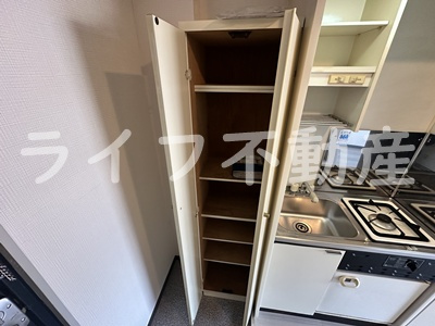 リリーフ明日香新石切の収納|こまごまとしたものを収納できそうですね