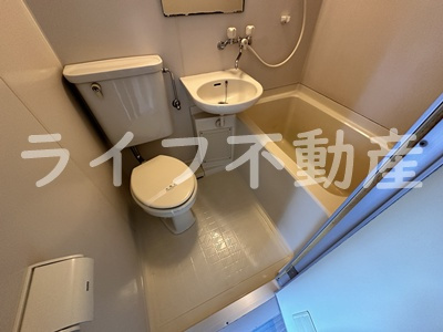 リリーフ明日香新石切の浴室|コンパクトで使いやすいお風呂です