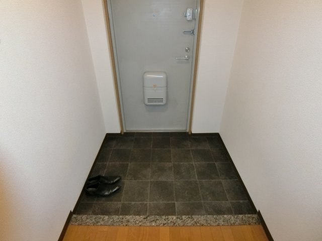 【玄関】 | リヴェール千扇