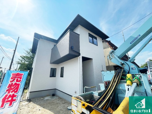 京都市伏見区醍醐岸ノ上町　第1期　新築一戸建ての外観|周辺は落ち着いた街並みの住宅地！子育てがしやすい住環境です！まだ未完成ですが、現地でしかわからない事もございます。是非一度ご覧ください。