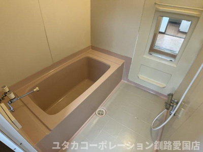 【独立洗面台】 | 文苑1丁目7-16売家 | 収納力と機能性を兼ね備えた三面鏡付きシャンプードレッサー☆