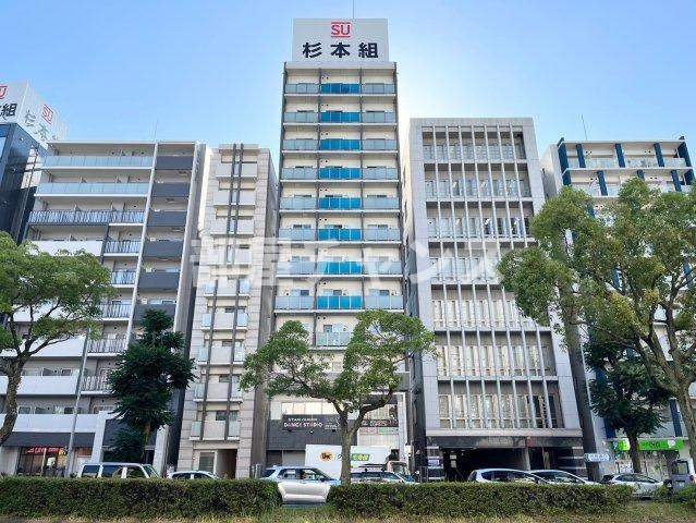 第15フクマルビルの外観