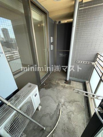 ブランズタワー大阪備後町のバルコニー