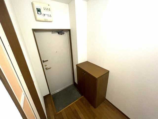 メゾン小暮の玄関