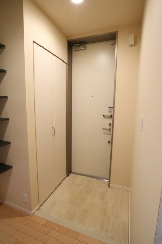 【玄関】 | メゾン七松Ⅱ