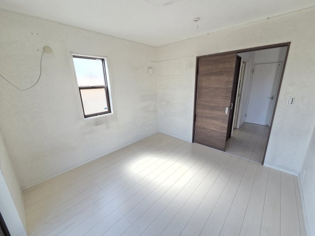 太田市由良町　中古住宅の収納|1階洋室収納