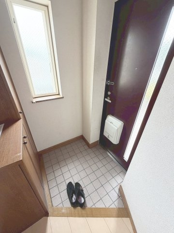 ルミエールの玄関|収納もある玄関です
