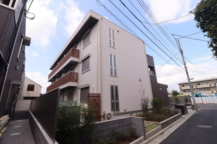 セジュール春日町１の外観