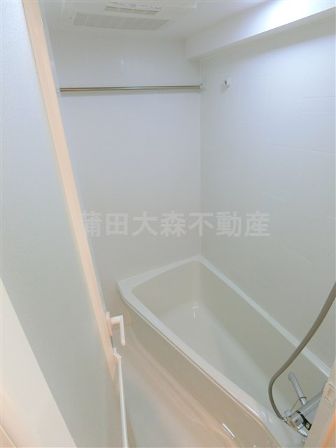 アジールコート蒲田の浴室|浴室乾燥機付き足の延ばせるバスタブのお風呂　バスルーム