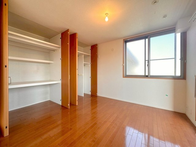 ヴィラ南浦の洋室|※同建物別号室参考写真