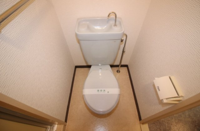 【トイレ】 | ビバリーハウス井尻ⅢＢ | ※同マンション別室の参考写真です