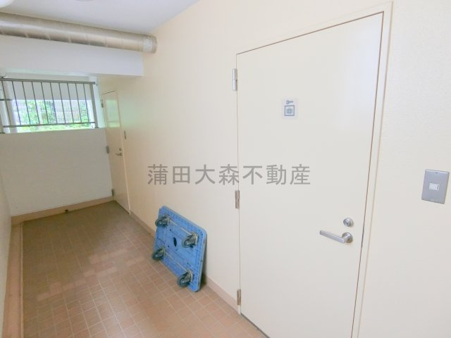 ベラコルテのその他共用部分|トランクルーム入口！