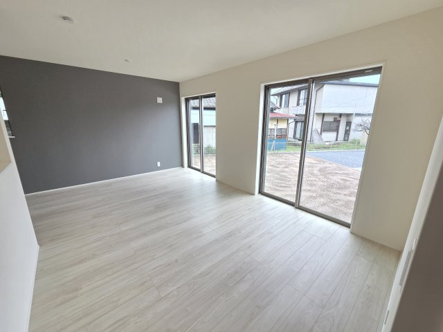 新築　桐生市相生町2丁目01期　3号棟　LIGNAGEの居間・リビング|新築　桐生市相生町2丁目01期　3号棟　LIGNAGE