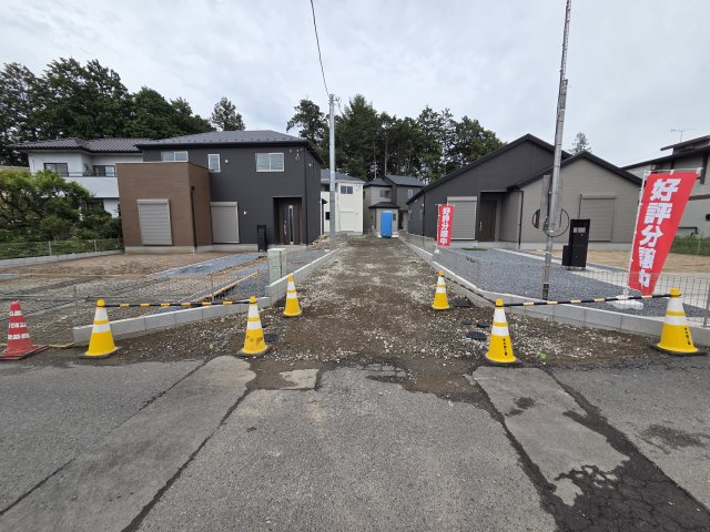 新築　桐生市相生町2丁目01期　3号棟　LIGNAGEの前面道路含む現地写真|現地写真　南西側前面道路幅員約4.0ｍ