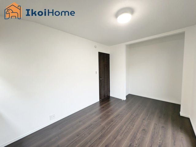明石市大久保町江井島　中古戸建の収納|【ホームページに現地動画掲載中】●年中無休：当日予約可●便利なオープンクローゼットも完備！換気も良好