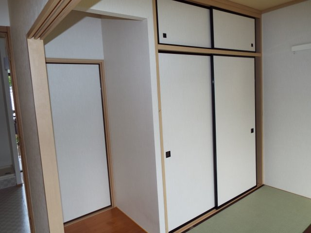 大賀茂サンライズ壱番館の和室