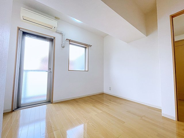 【居間・リビング】 | ミクニハイツ【名古屋市賃貸・オートロック】