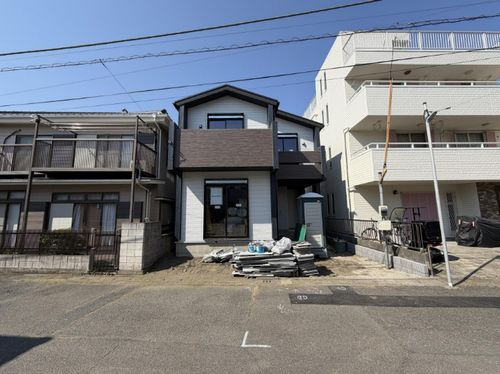 【前面道路含む現地写真】 | 【仲介手数料０円】平塚市札場町　新築一戸建て | 平塚市札場町　新築一戸建て