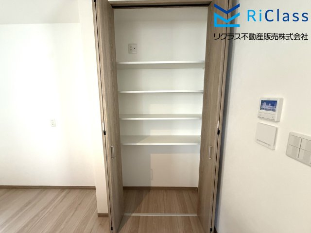 新築戸建　神戸市長田区上池田１丁目10の収納|便利な収納スペースです