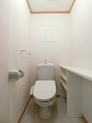 【トイレ】 | サンパティーク | トイレです