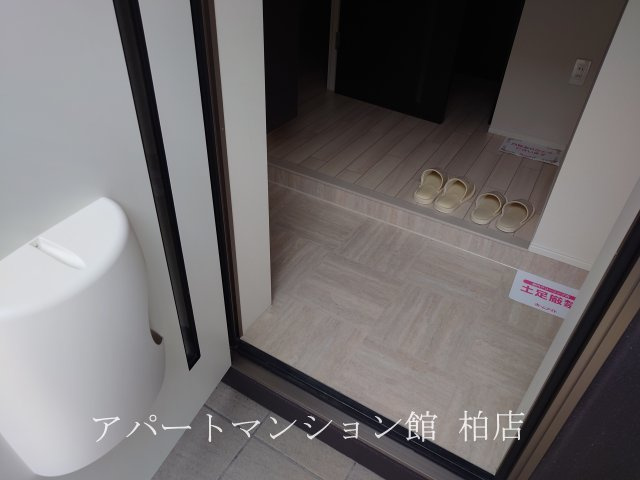 仮称）柏市船戸　新築アパートの玄関