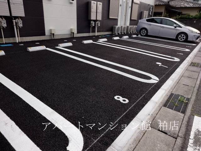 仮称）柏市船戸　新築アパートの駐車場