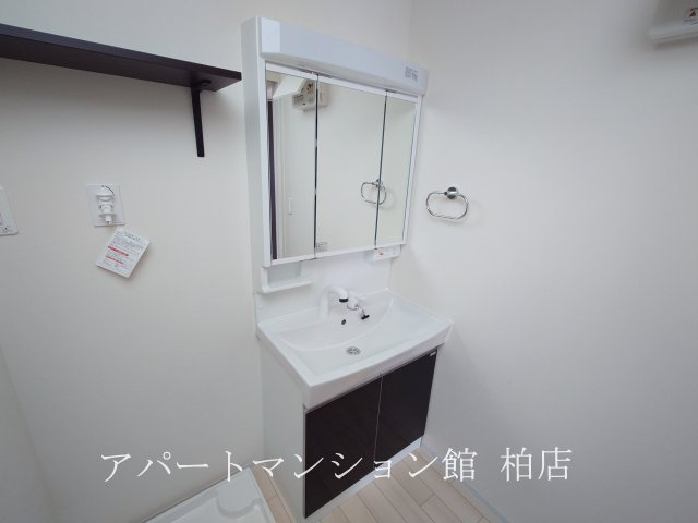 仮称）柏市船戸　新築アパートの独立洗面台