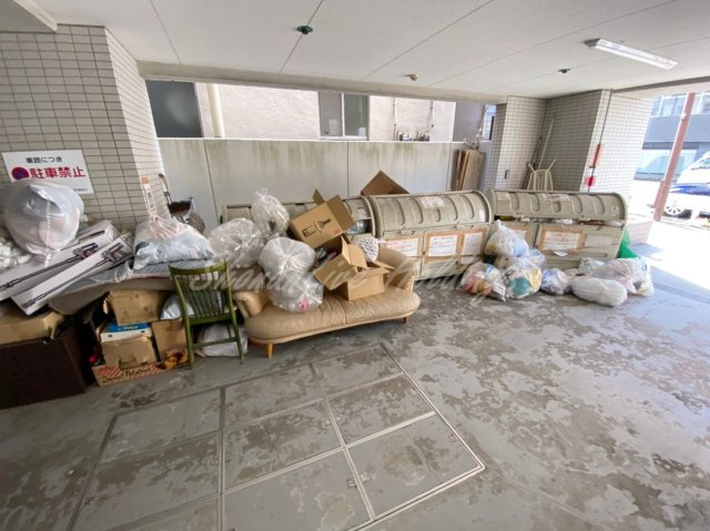 日神デュオステージ横須賀中央のその他共用部分|敷地内ゴミ置き場あり♪