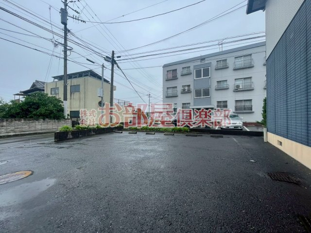 コマンセ21A棟の駐車場|駐車場完備です