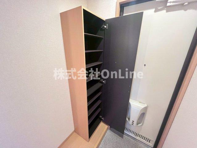 【玄関】 | ルピナスC棟
