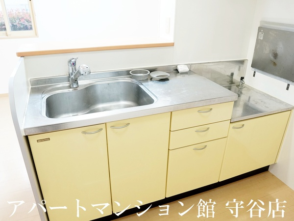 リビングタウンみどりののキッチン